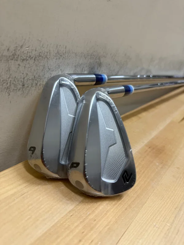 702 CB 9 & PW w/KBS Tour V Stiff