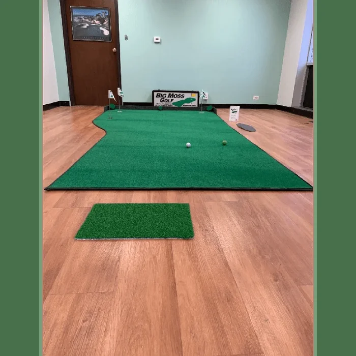 Big Moss Country Club 615 Putting Green