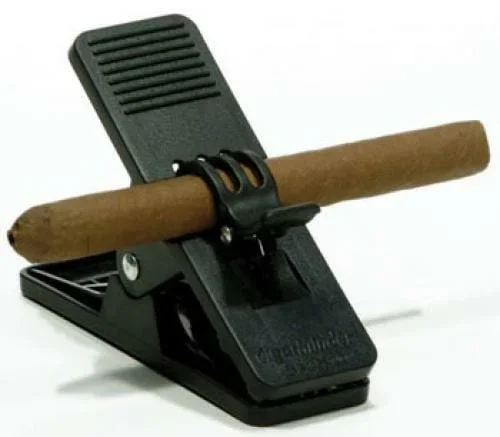 Cigar Minder – The All-Purpose Cigar Clip