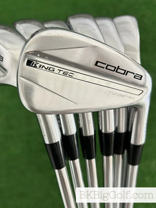 Cobra King Tec 2025 Forged Iron Set 4-P / Dynamic Gold 115 Regular