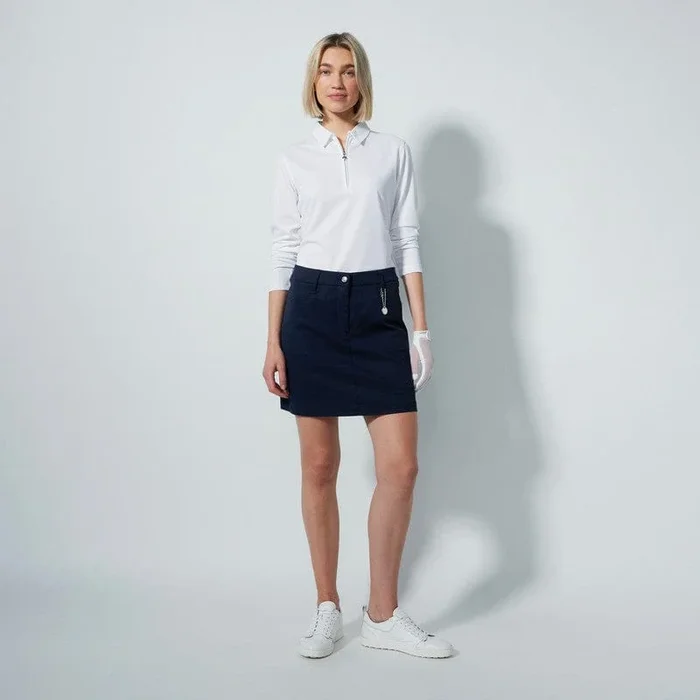 Daily Sports: Women’s Lyric V2 20″ Skort – Dark Navy