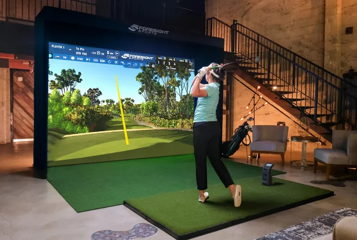Foresight Sports Sim-In-A-Box: GC3 Package (Canada Only)
