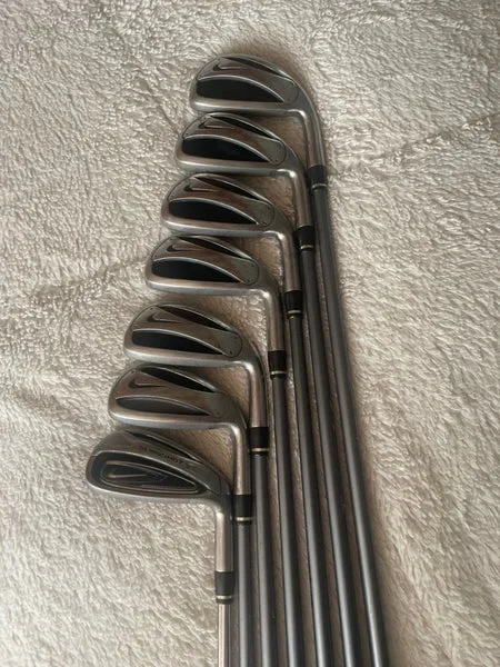 Men’s Nike Slingshot Right Handed Iron Set Regular Flex 7 Pieces Graphite Shaft (Used)