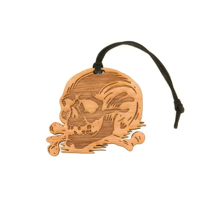 SEAMUS X DENTON WATTS® SKULL & CROSSBONES BAG TAG