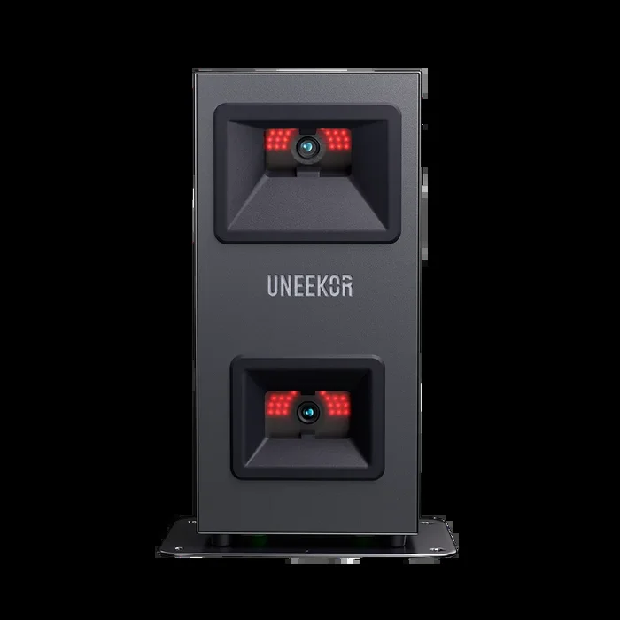 Uneekor EYE MINI LITE Golf Simulator / Launch Monitor (Canada Only)