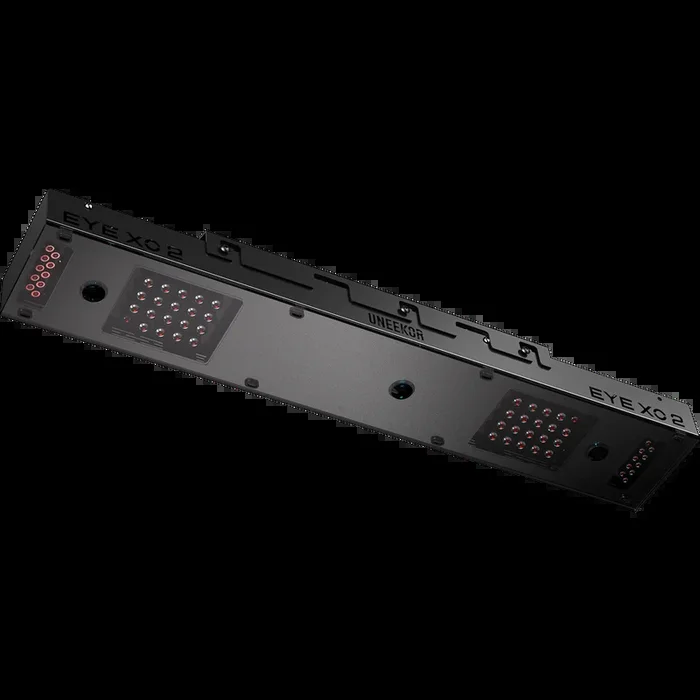 Uneekor EYE XO2 Golf Simulator / Launch Monitor (Canada Only)