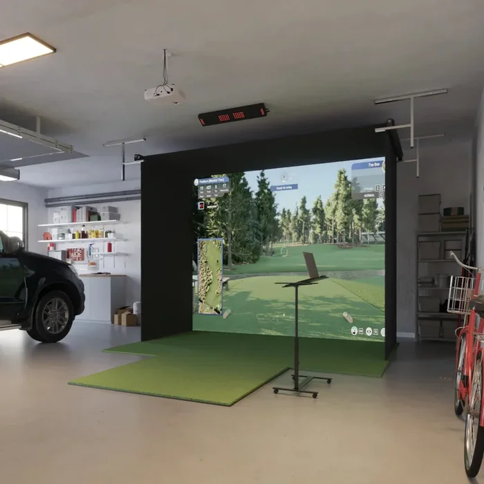 Uneekor EYE XO2 Retractable Golf Simulator