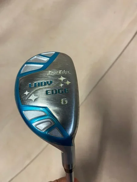 Used Women’s Tour Edge Lady Edge Right Handed Hybrid Regular Flex 6H